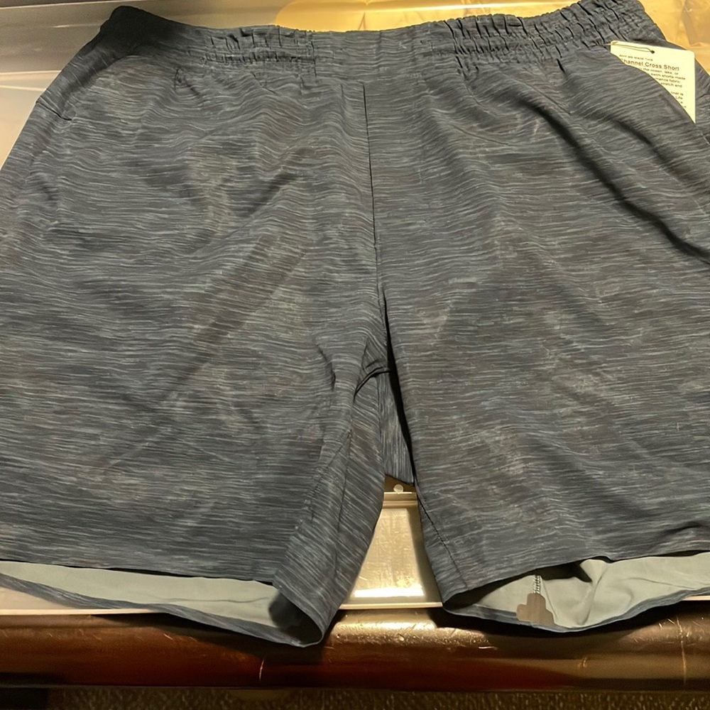 Lululemon Channel Cross Short